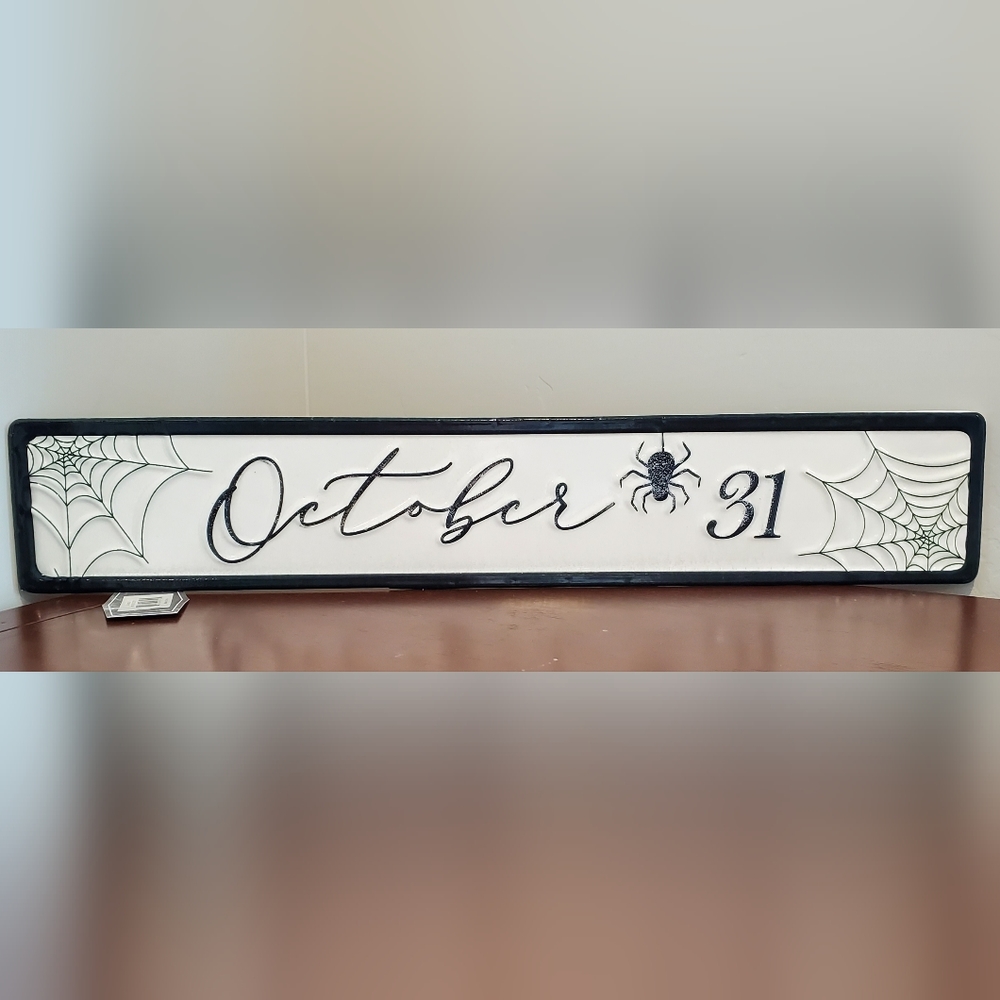 BNWT VIP Home & Garden October 31 Metal Sign Halloween